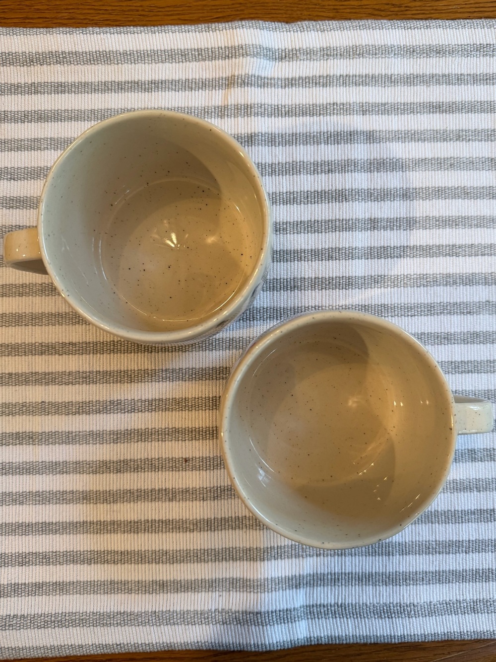 Anthropologie Mug Set/2 POPPY KING & QUEEN Clubs Hearts DOGS Poodle - Picture 8 of 8